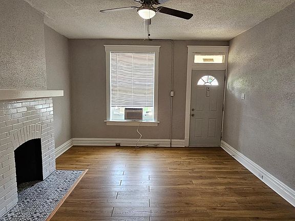 3rd image of 4914 Itaska St Floor 1