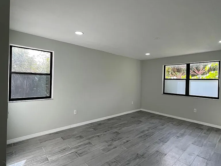 491 Ives Dairy Rd — Photo 21