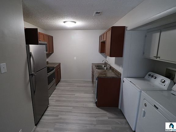 4th image of 2252 W St #5