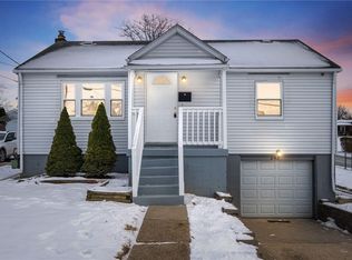 243 Eastern Dr, New Kensington, PA 15068