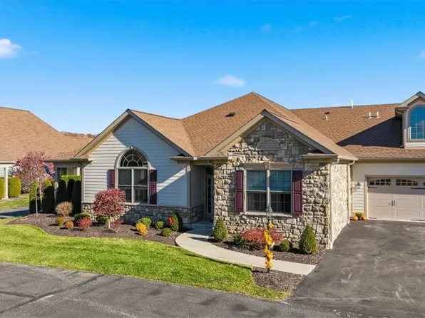 4003 Abbie Ln, Aliquippa, PA 15001