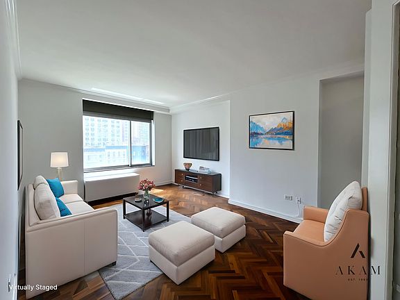 3rd image of 360 E 88th St APT 6B