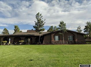 497 Mesa Dr, Rock Springs, WY 82901