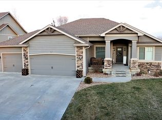 822 Silver Rain Rd, Lawrence, KS 66049