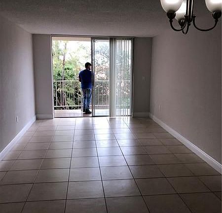 3rd image of 1805 Sans Souci Blvd APT 424
