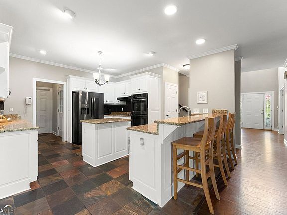 3rd image of 4834 Upper Berkshire Rd