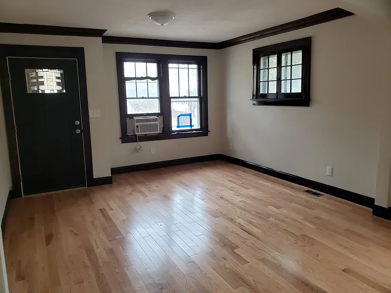 1234 Rice St — Photo 1