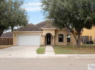 210 N 18th St, Hidalgo, TX 78557