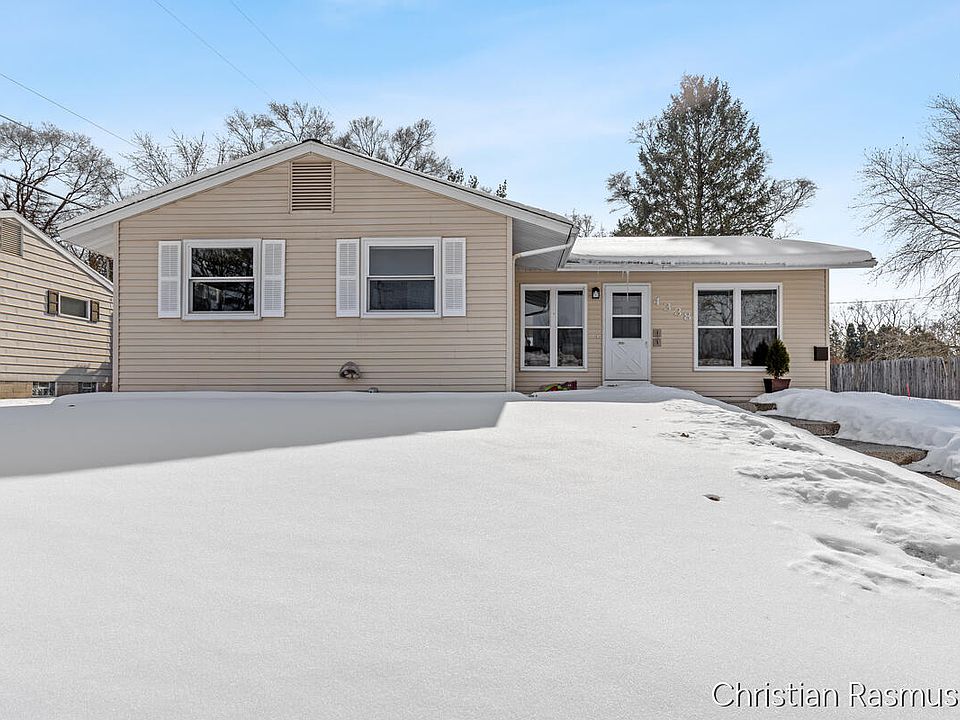 1st image of 4338 Northgate Dr NE