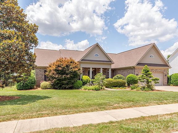 3rd image of 7032 Kidwelly Ln