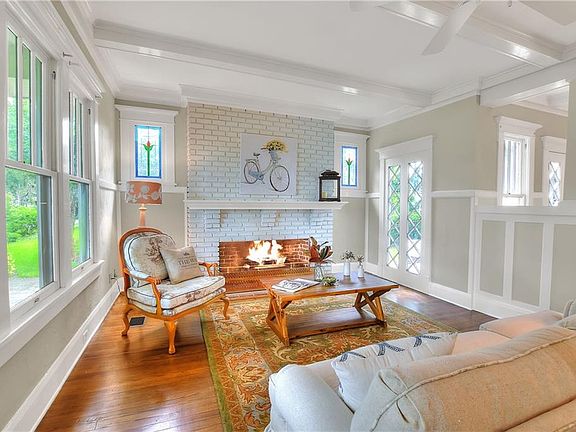 4th image of 1013 Success Ave