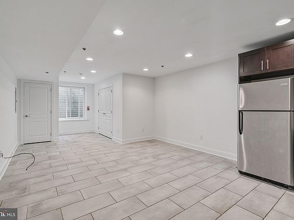 2nd image of 2566 Frankford Ave