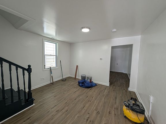 4th image of 1107 Adriatic Ave
