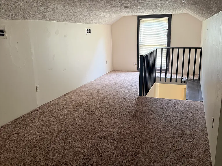 4210 Muncy Rd — Photo 14