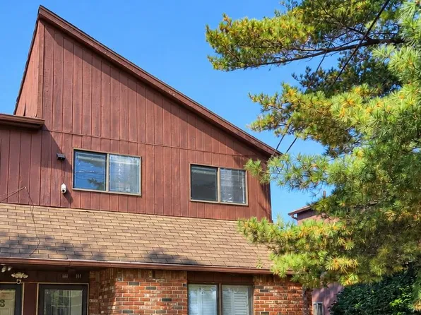 971 W Fingerboard Road #971, Staten Island, NY 10304