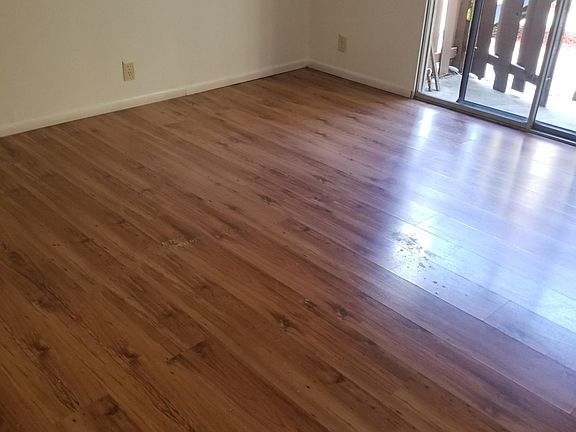 4th image of 2023 Evergreen St