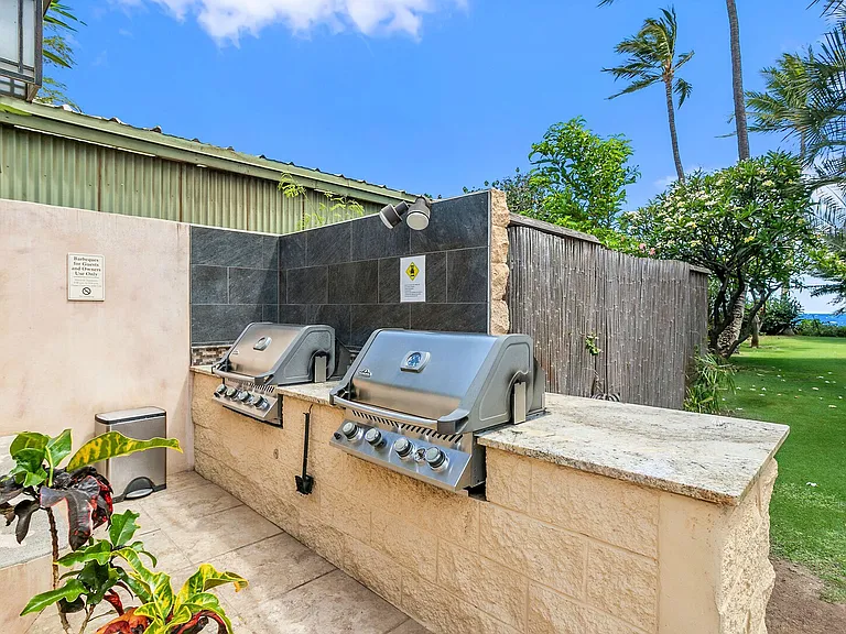 S Kihei Rd — Photo 34