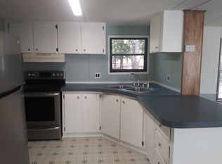 85713 Lonnie Crews Rd, Fernandina Beach, FL 32034