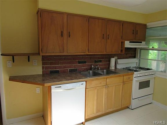 2nd image of 12 McMillan Ave