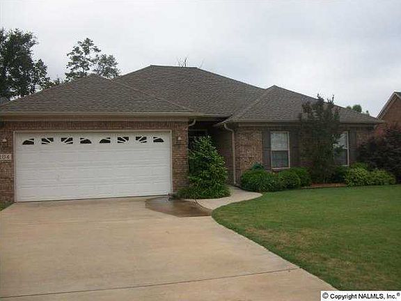 3rd image of 104 Tine Ln