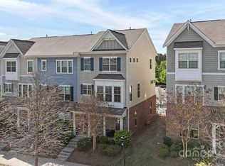 9330 Ainslie Downs St, Charlotte, NC 28273