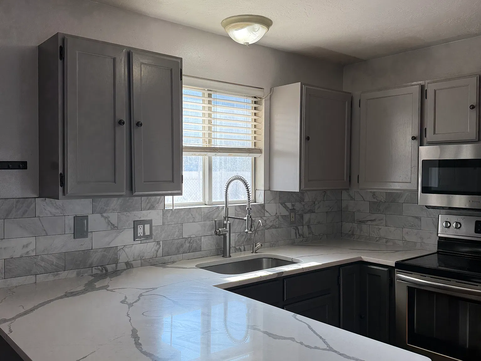 3 bed, 1400 sqft, $2,600 — Photo 4