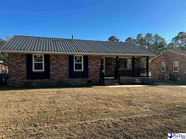 729 Parrish Dr, Mullins, SC 29574