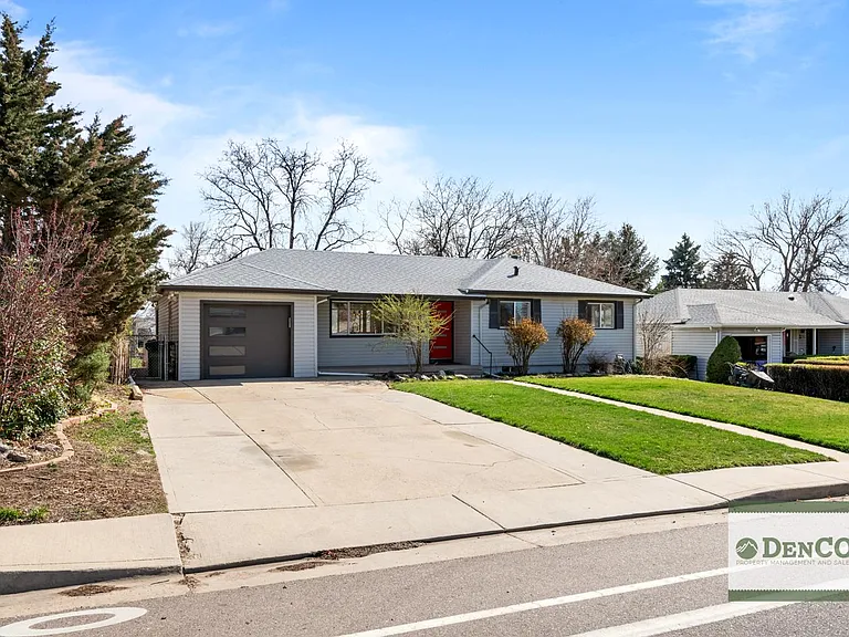 5360 E Jewell Ave — Photo 2