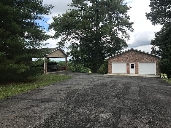Carport & 2 level garage