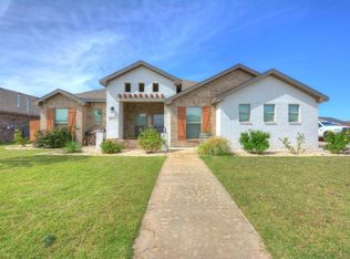2017 142nd St, Lubbock, TX 79423