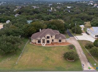 595 Pinnacle Pkwy, New Braunfels, TX 78132