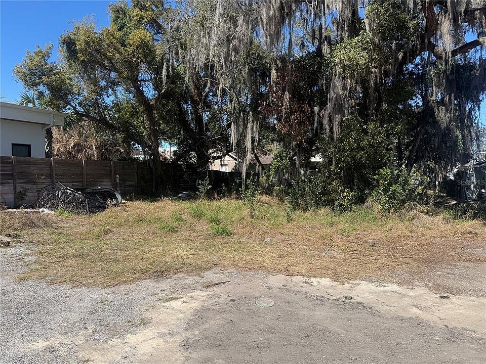 1st image of 669 W COMSTOCK AVENUE LOT 15