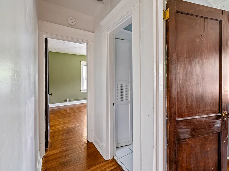 1801 Roanoke Ave #7 — Photo 14
