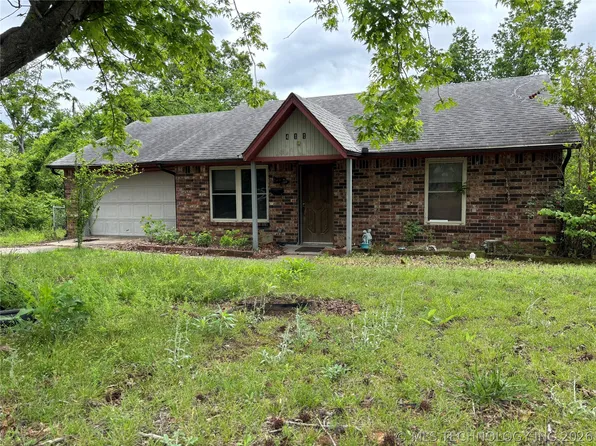 411 Kelly Ct, Claremore, OK 74017