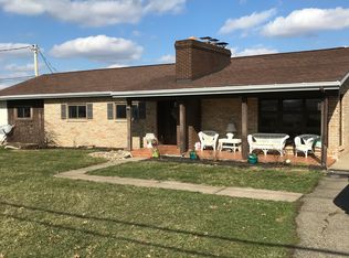 608 Lovers Ln, Steubenville, OH 43953