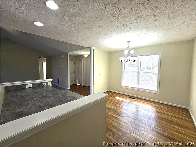 359 Arlington Dr — Photo 15