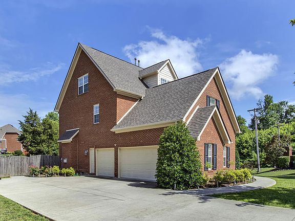 2nd image of 12758 Early Woods Ln