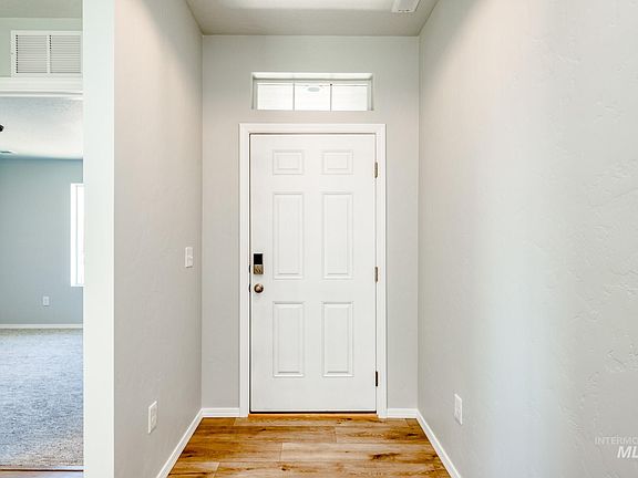 2nd image of 9039 W Violet St