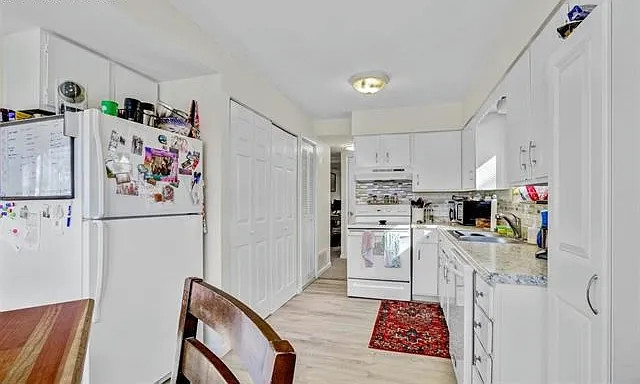411 Wilhelmia Ave #A — Photo 7
