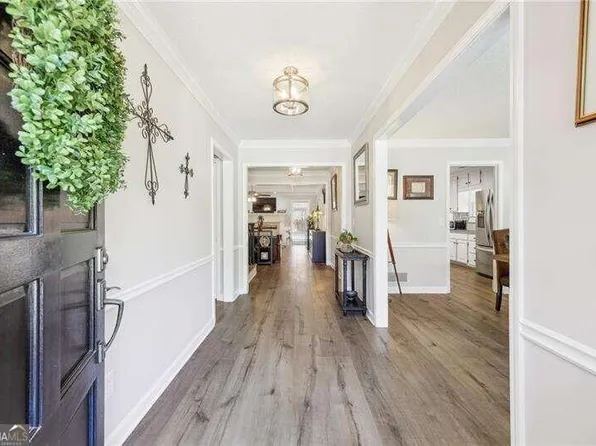 365 Stepping Stone Dr, Alpharetta, GA 30004