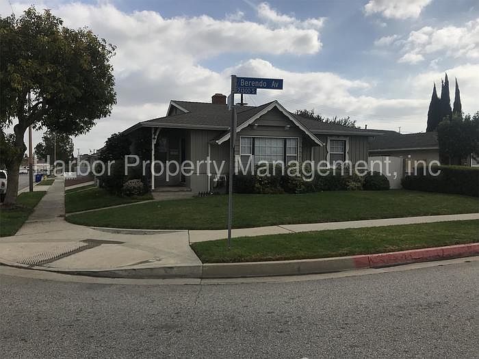 1st image of 1026 W 213th St
