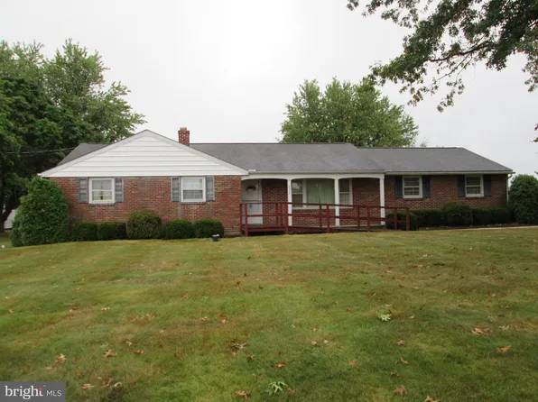 2924 New Hanover Square Rd, Gilbertsville, PA 19525