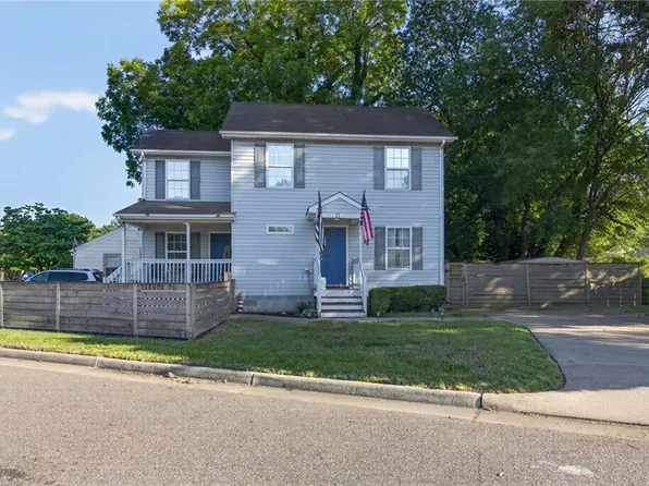 11 Knox Pl, Hampton, VA 23669