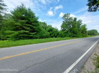 77 Washburn Rd, Gansevoort, NY 12831