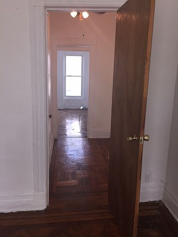 1st image of 445 Willoughby Ave #1