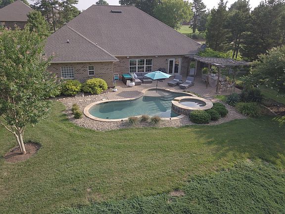 5th image of 205 Mills Plantation Cir