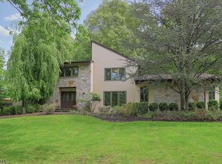 1 Timber Ridge Dr, Warren, NJ 07059