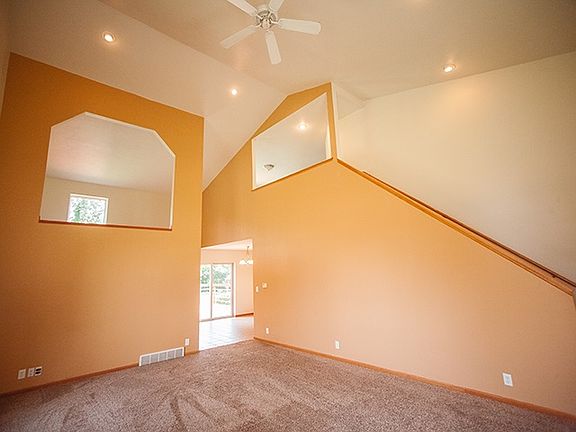 5th image of 6254 Countryside Ln