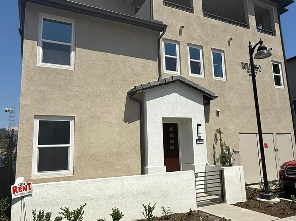 1882 S Union St #35, Anaheim, CA 92805