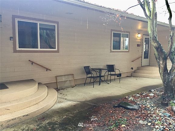 Unit B (2) on left, Unit A (1) on right.